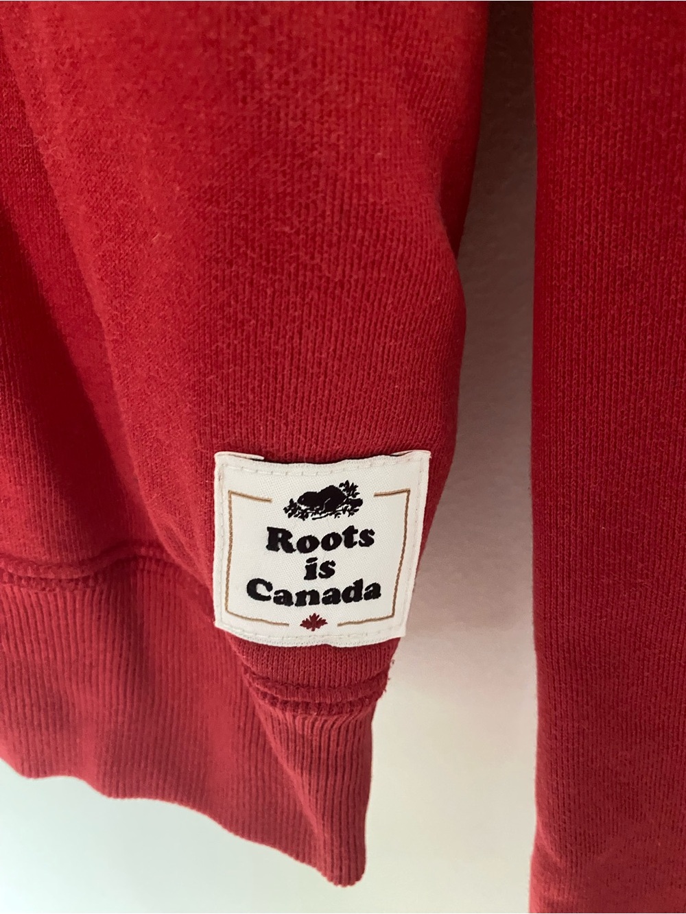 Rare ROOTS Made in Canada - Picture 3 of 11